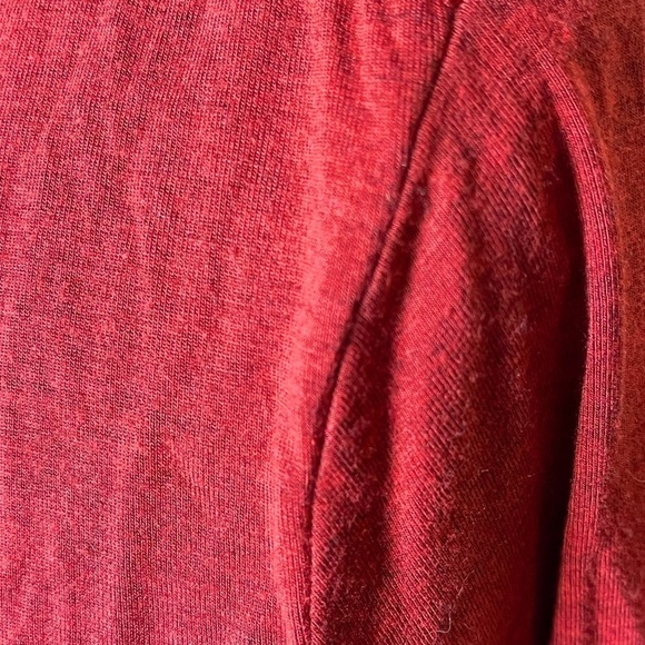 𝅺democracy Medium warm reddish orange shirt long sleeve - Picture 7 of 11